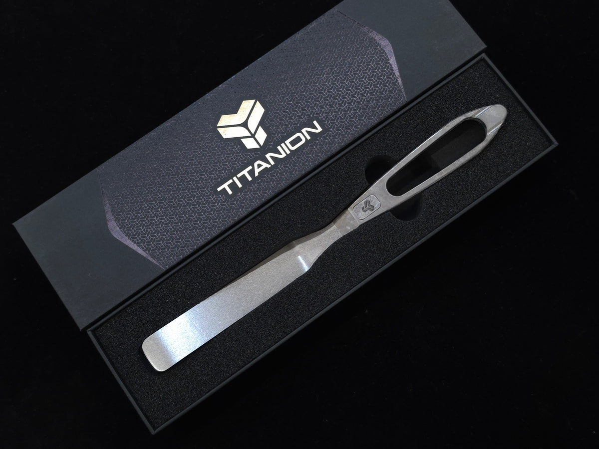 Titanion Hane Offset Spatula