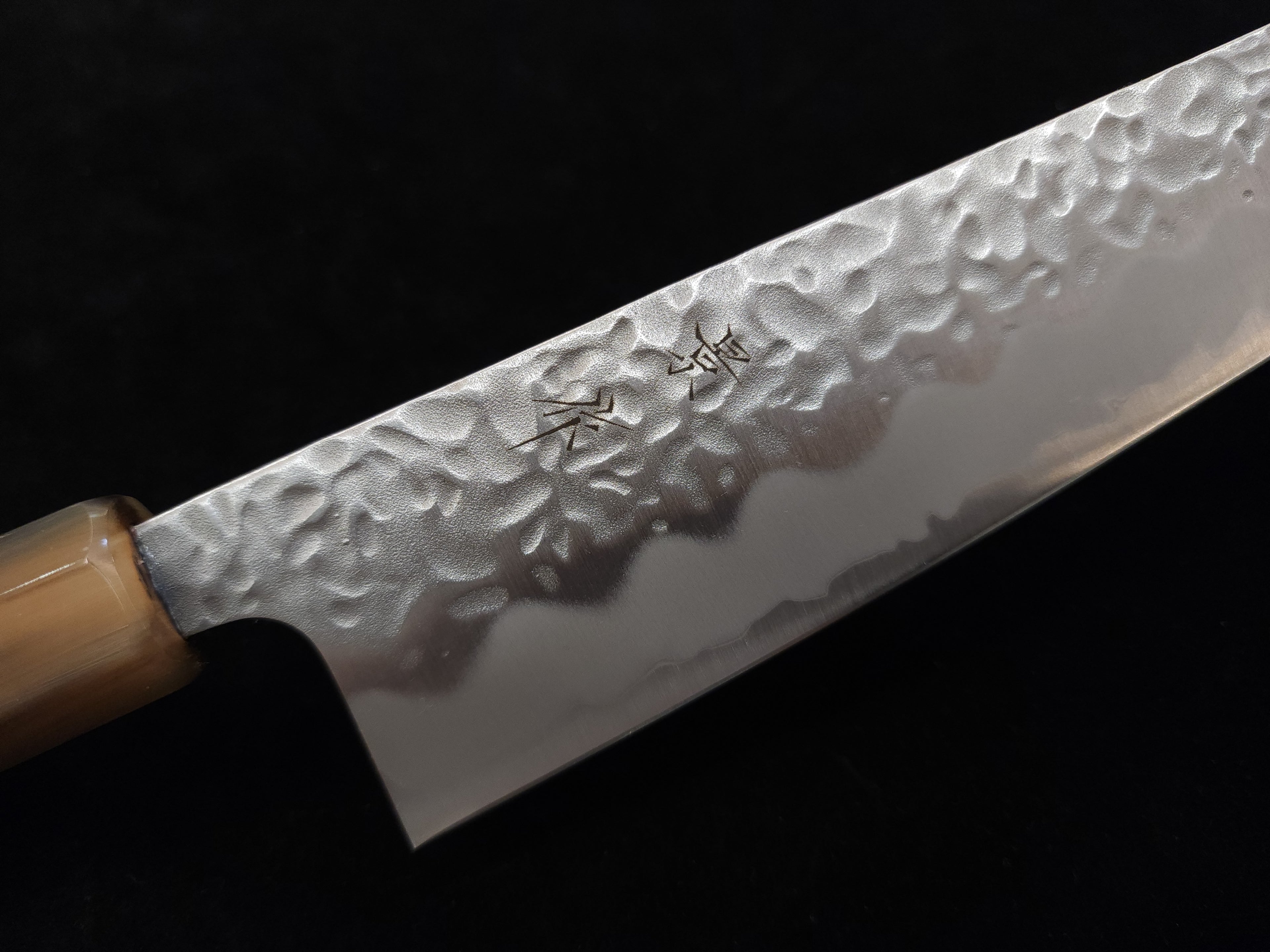 景作白一鋼鎚目牛刀210mm