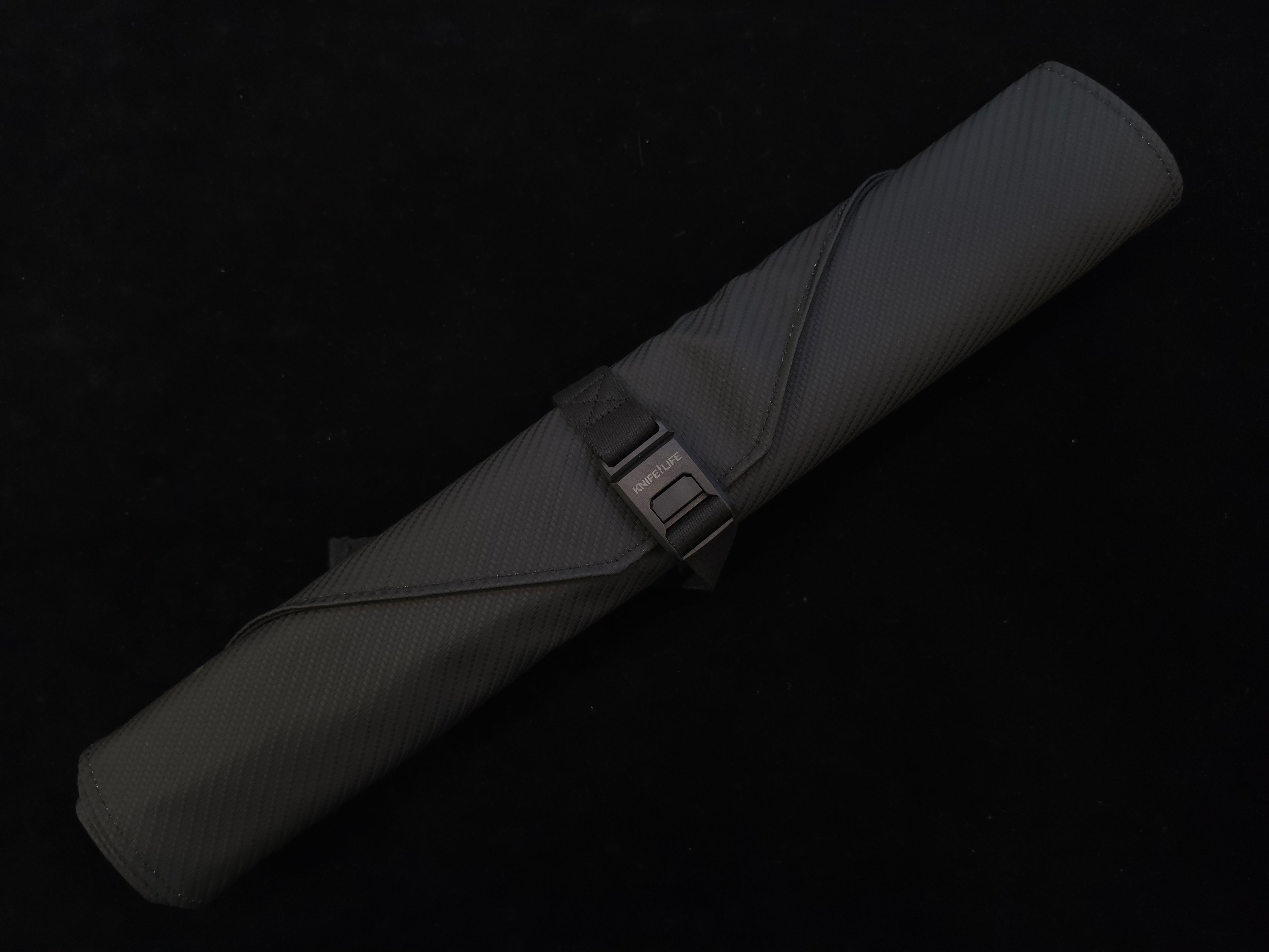 Knife Life 6 Pocket Knife Roll (Carbon Fiber Pattern)