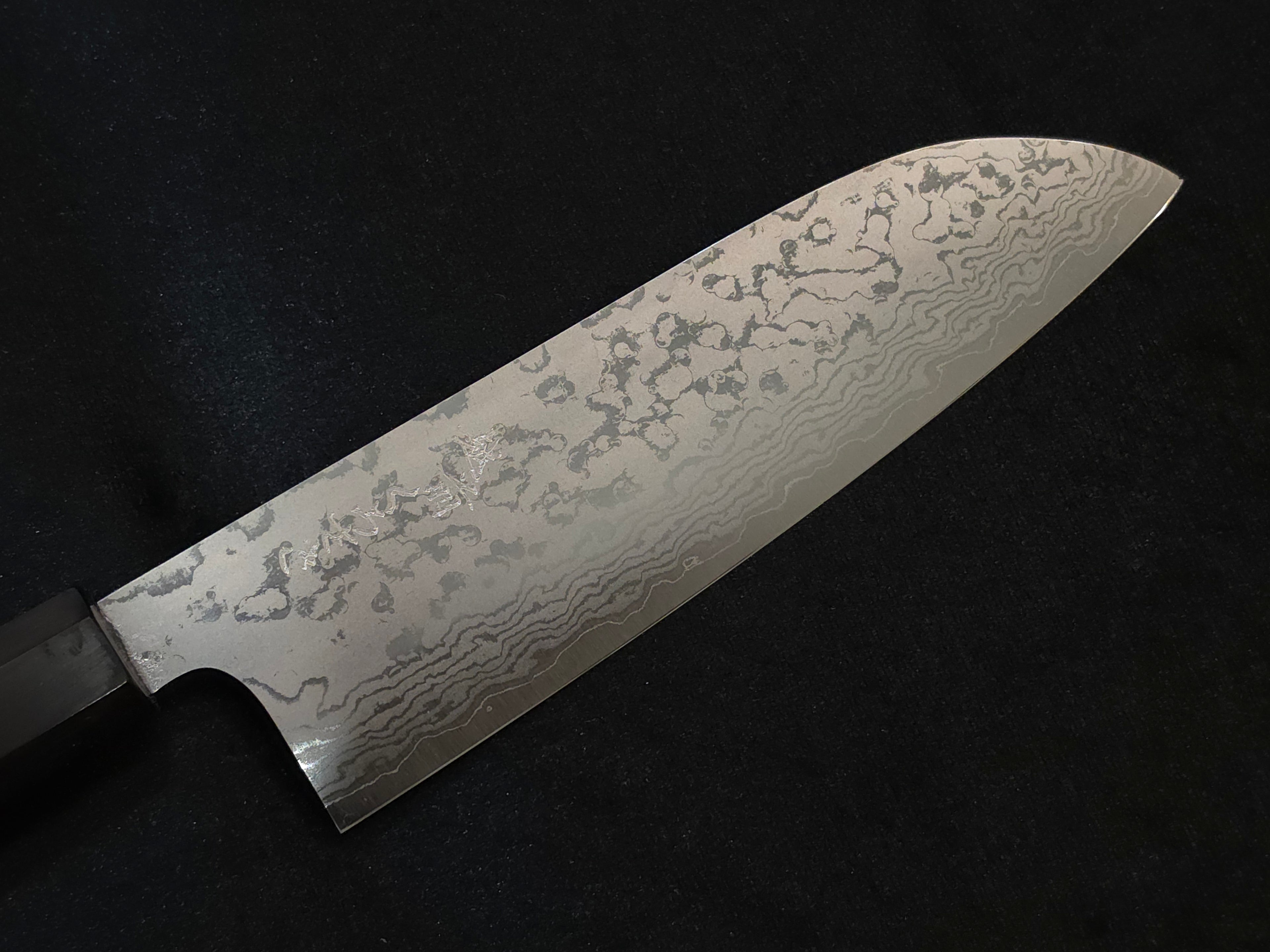 Makoto Kurosaki VG-7 Damascus Santoku 165mm