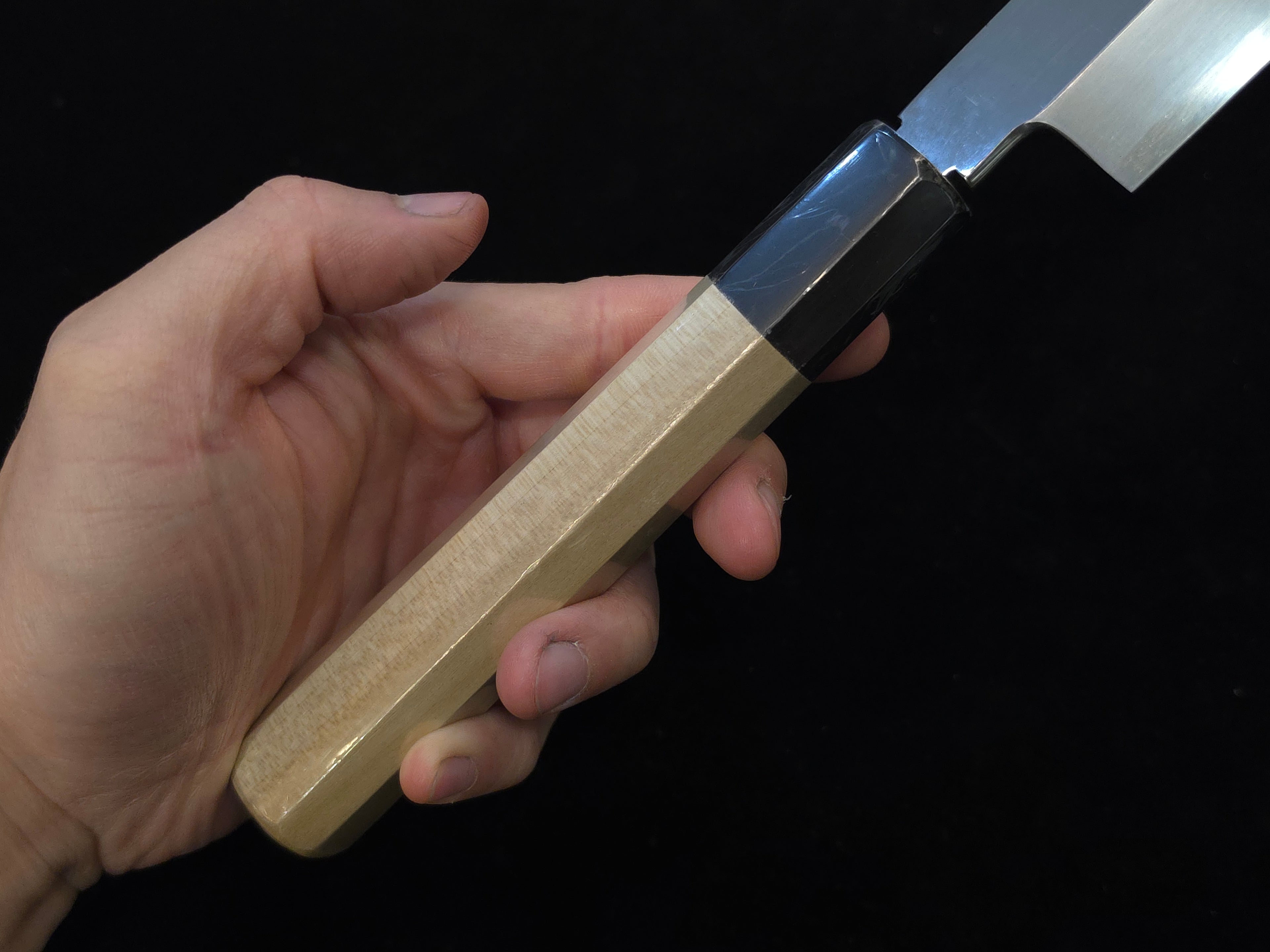 Suisin Hayate Aogami 2 Yanagiba 300mm w/ Saya