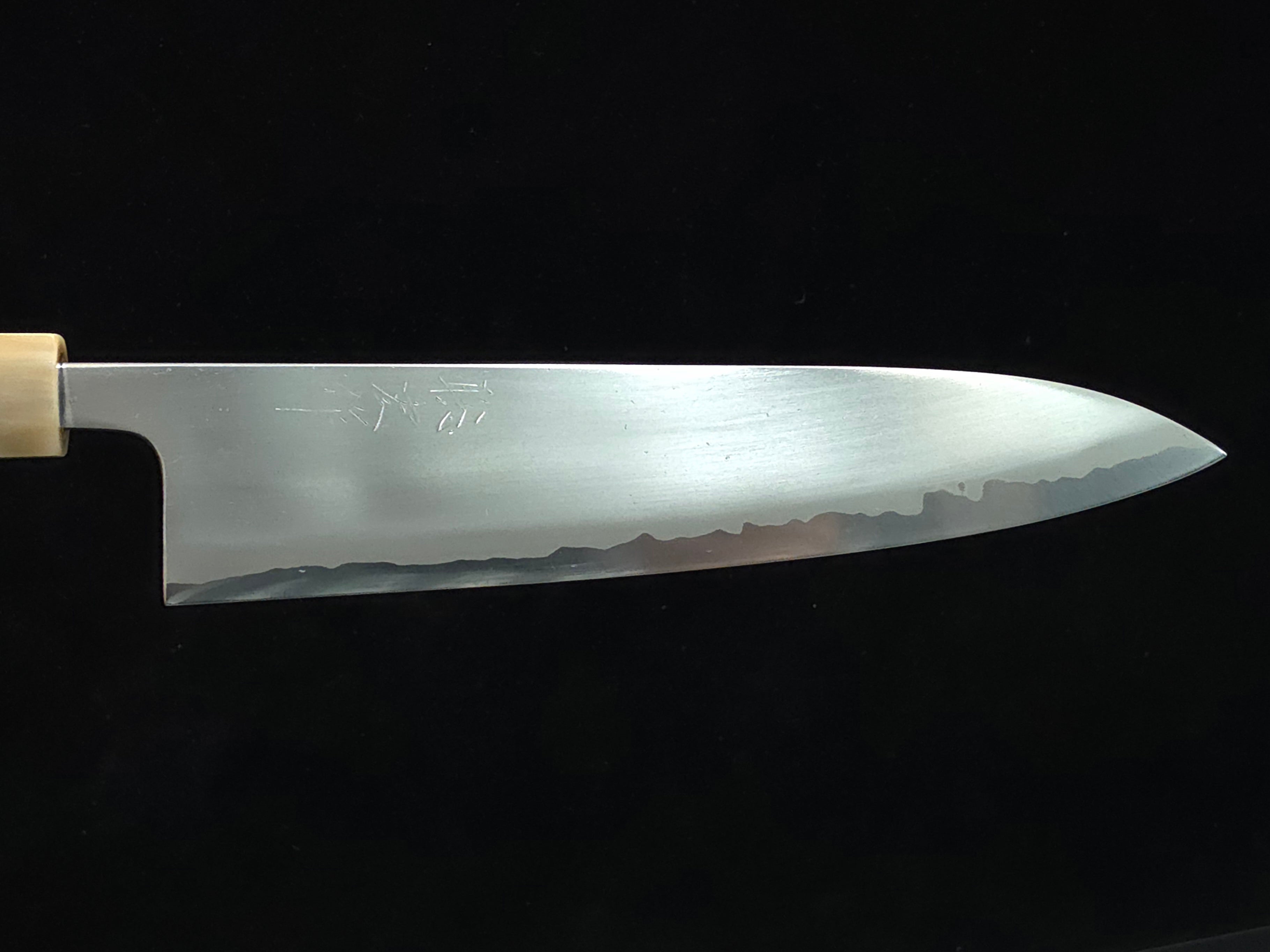 涌井聡宏白二鋼牛刀210mm